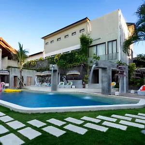 18 Loft At Kuta Resort Kuta Lombok